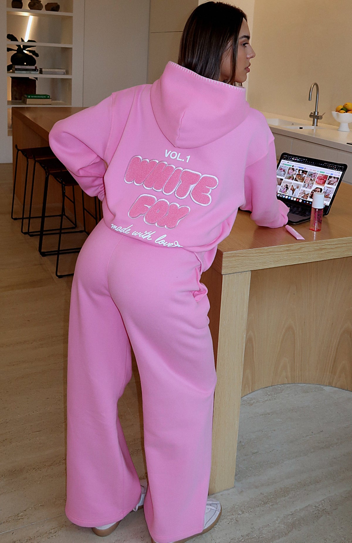White Fox Vol. 1 Wide Leg Sweatpants Bubblegum