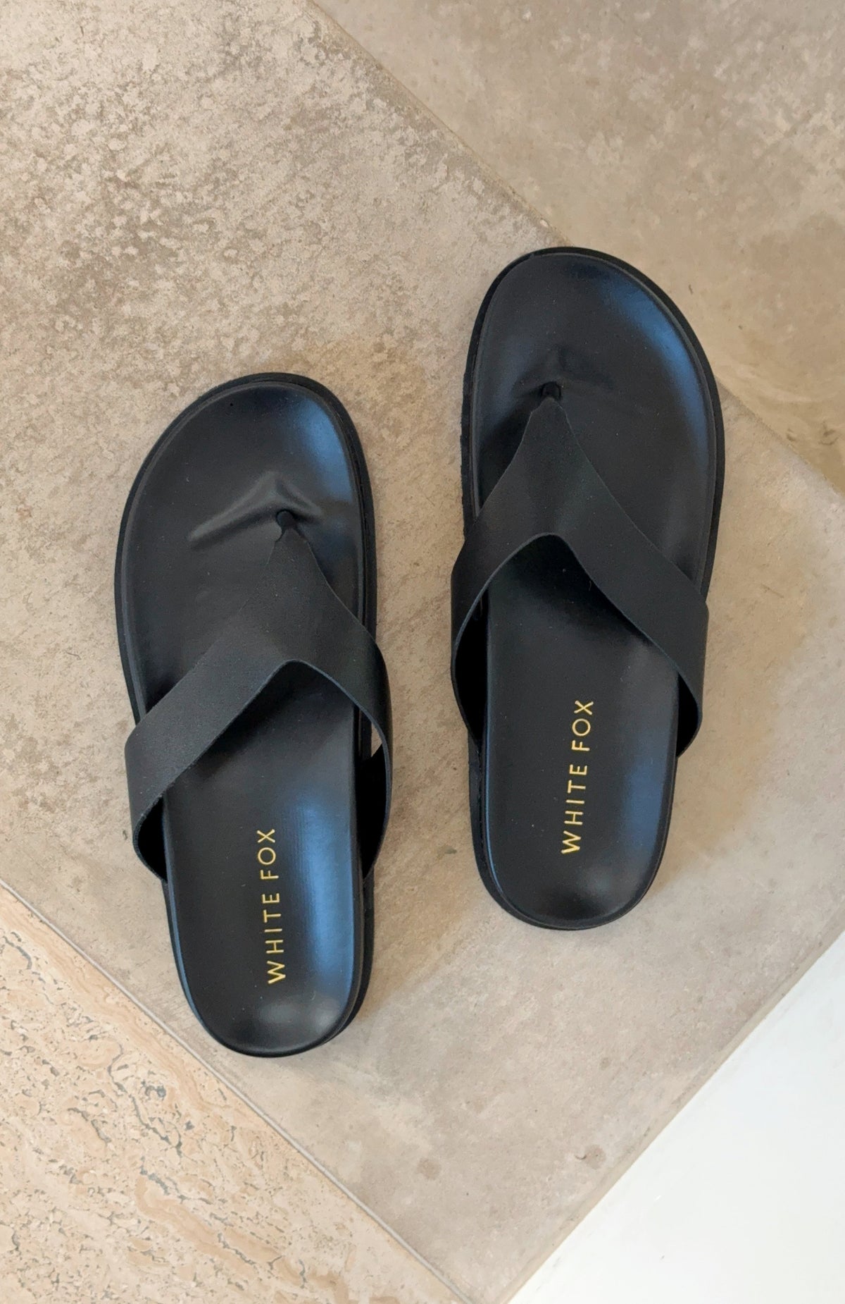 White Fox Leonato Thong Sandals Black