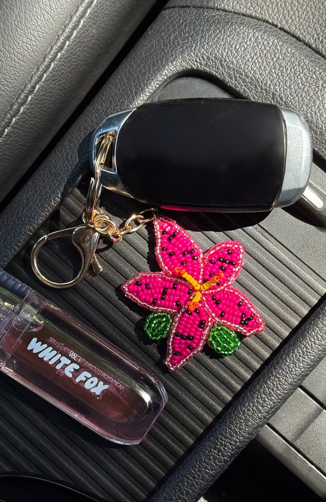 White Fox Codi Keychain Pink