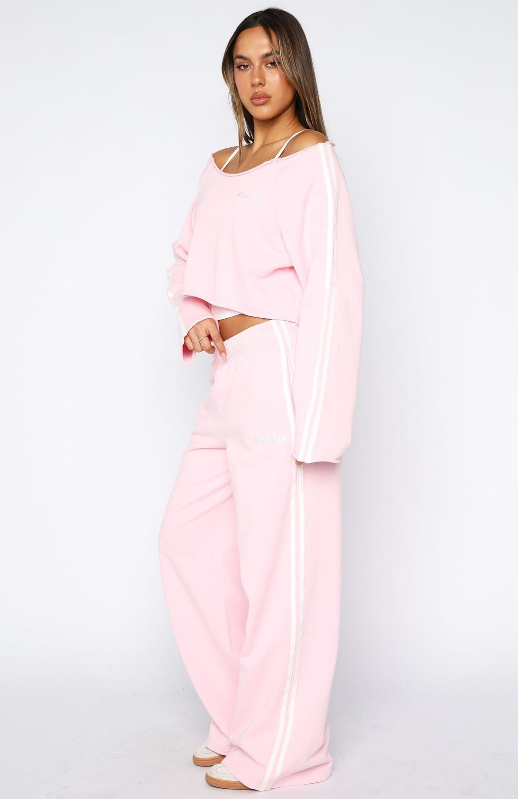 White Fox Star Student Wide Leg Sweatpants Pink