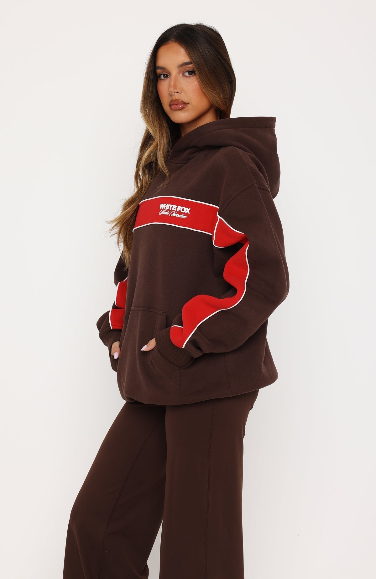 White Fox Studio 17 Jules Oversized Hoodie Chocolate