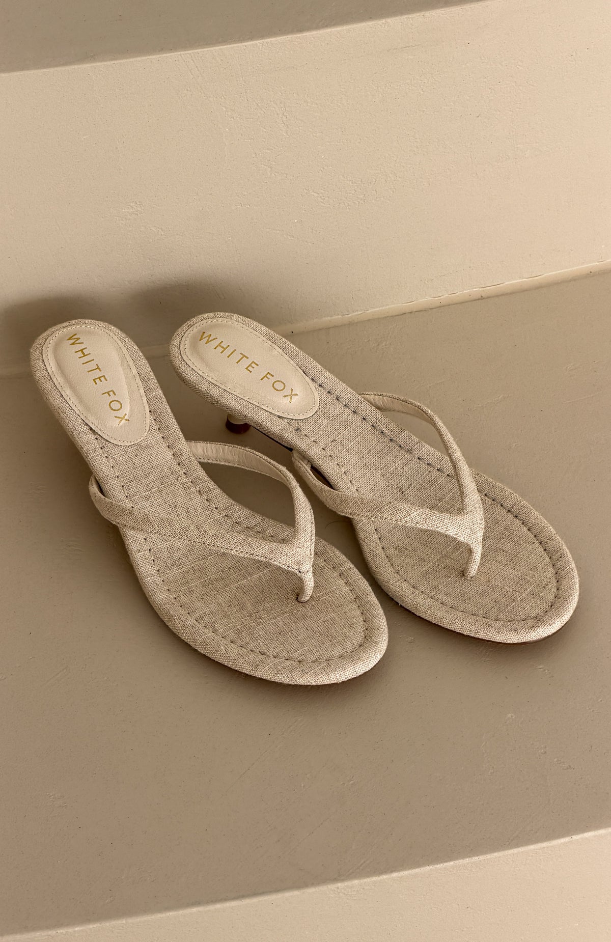 White Fox Orion Thong Kitten Mules Oat