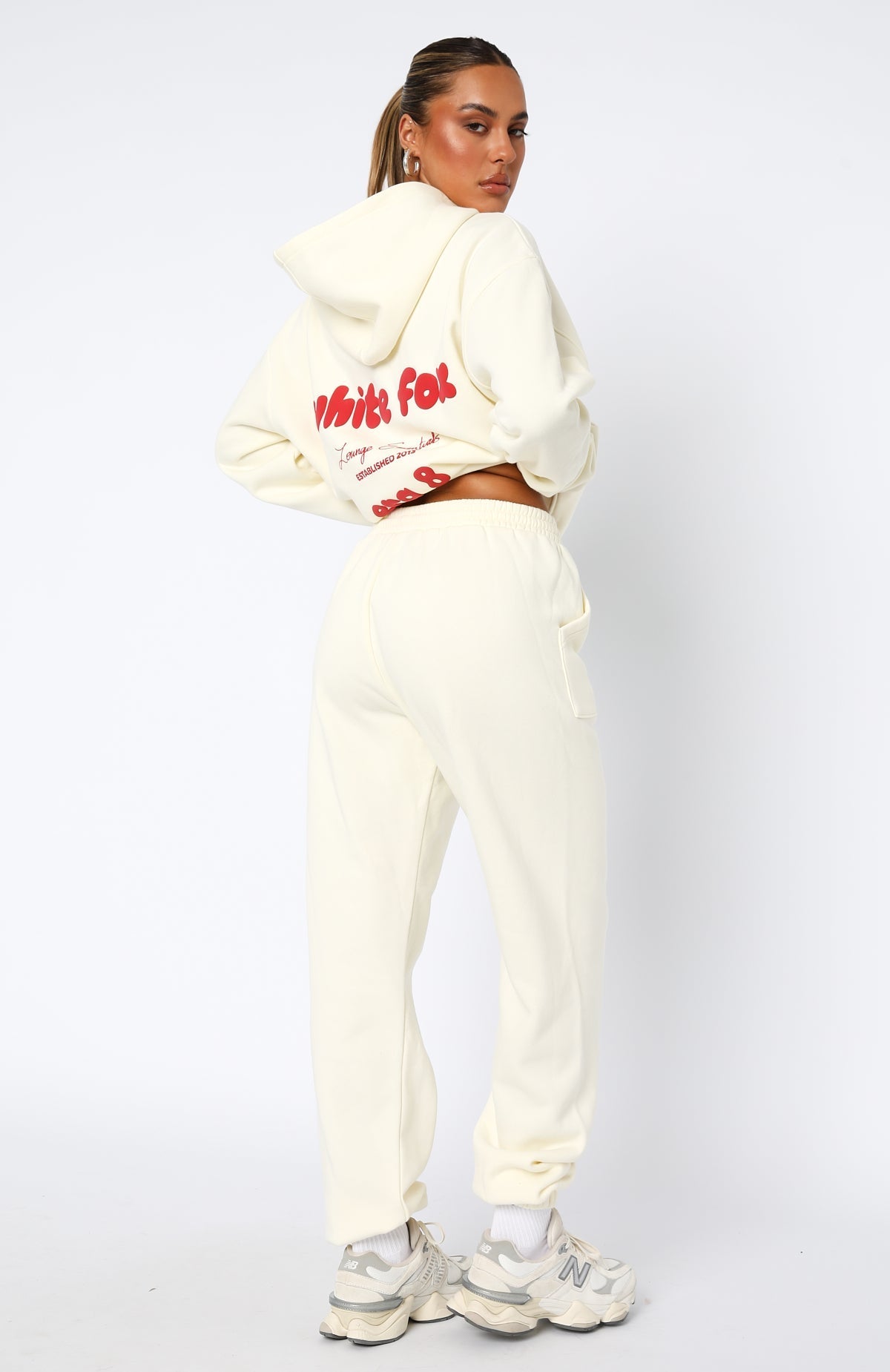 White Fox Era 8 Sweatpants Cherry Cream