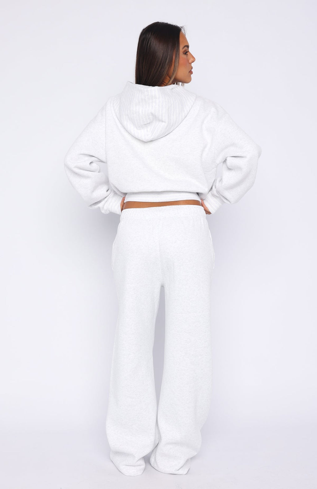 White Fox Verano Sixteen Lilia Wide Leg Sweatpants Grey Marle