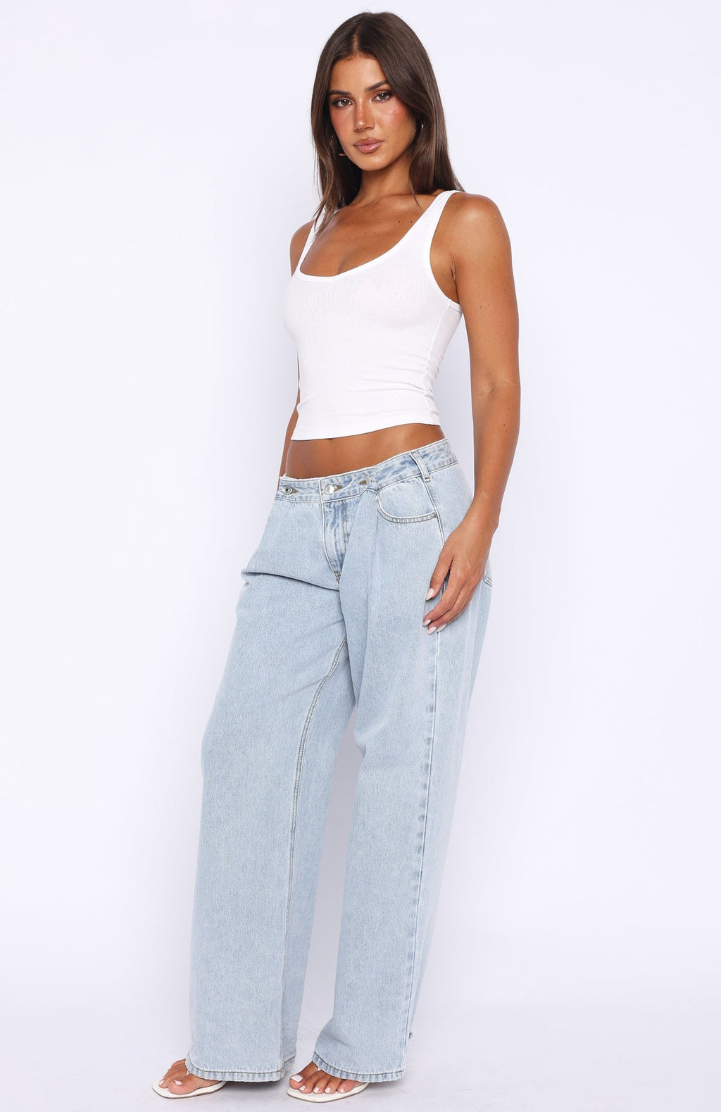 White Fox Day At A Time Low Rise Wide Leg Jeans Mid Blue
