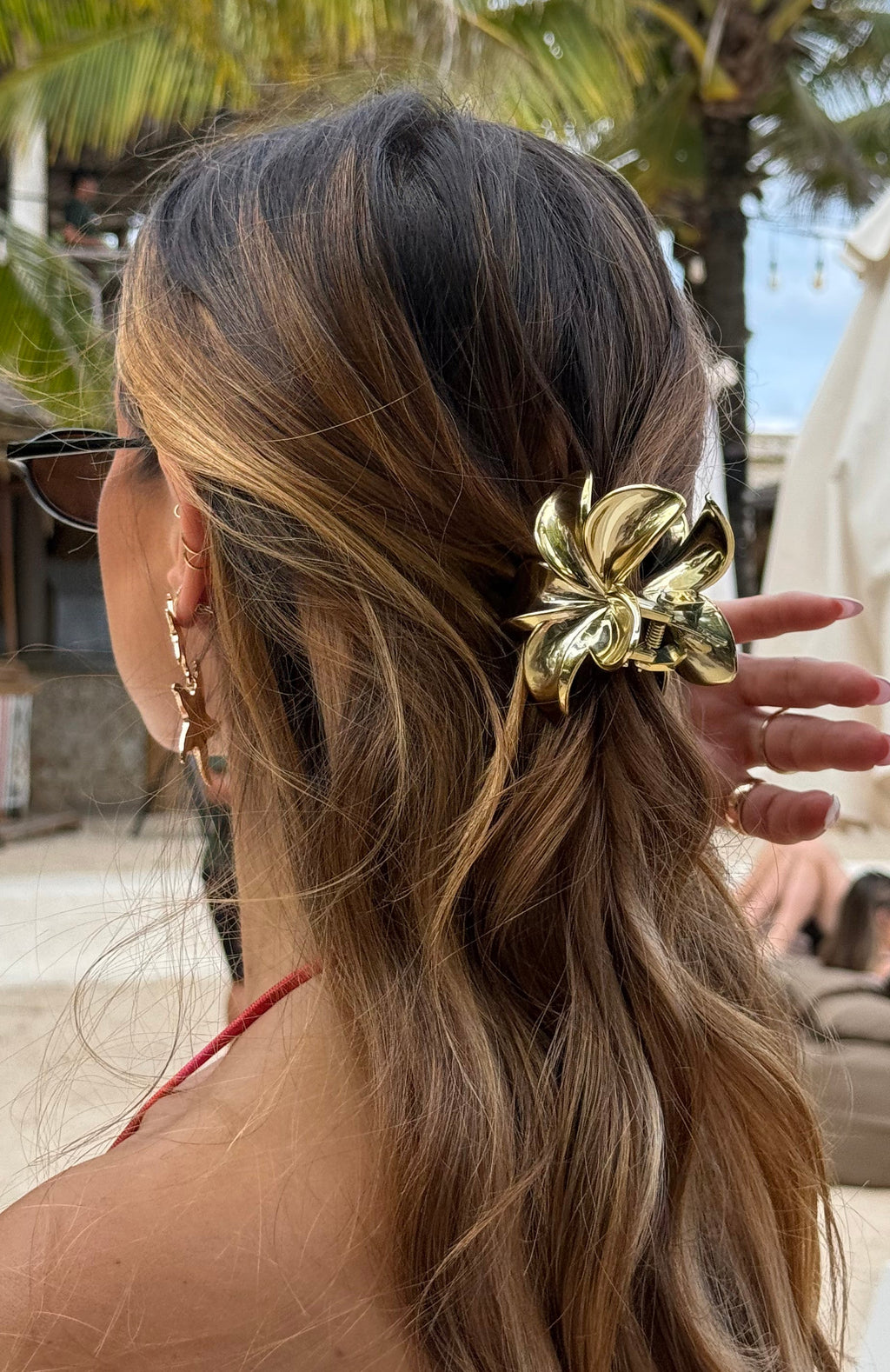 White Fox Floral Charm Hair Clip Gold