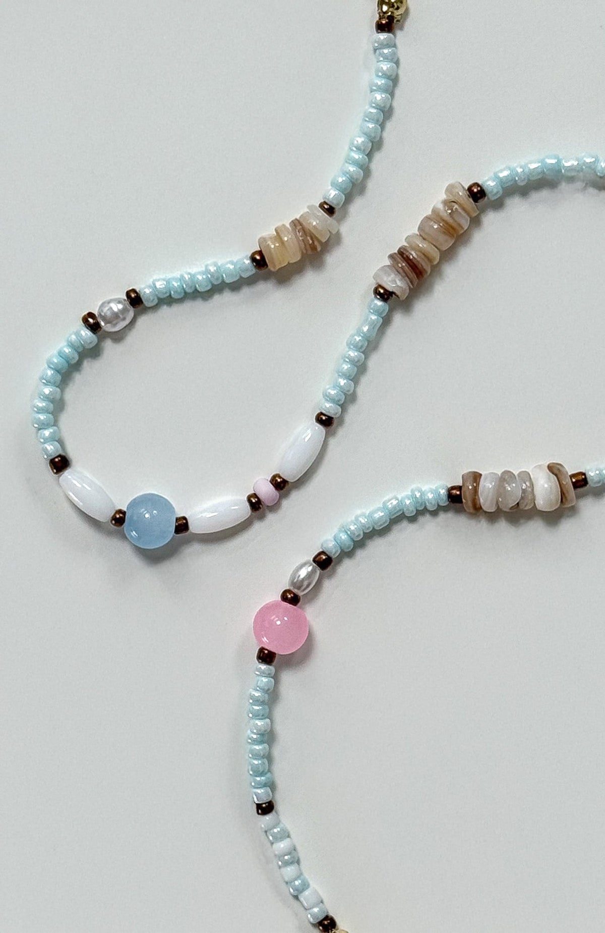 White Fox Niko Necklace Baby Blue