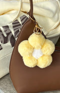 White Fox Petal Keychain Yellow/White