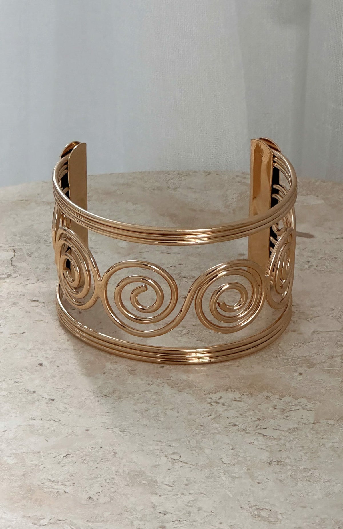 White Fox Niccola Bracelet Gold