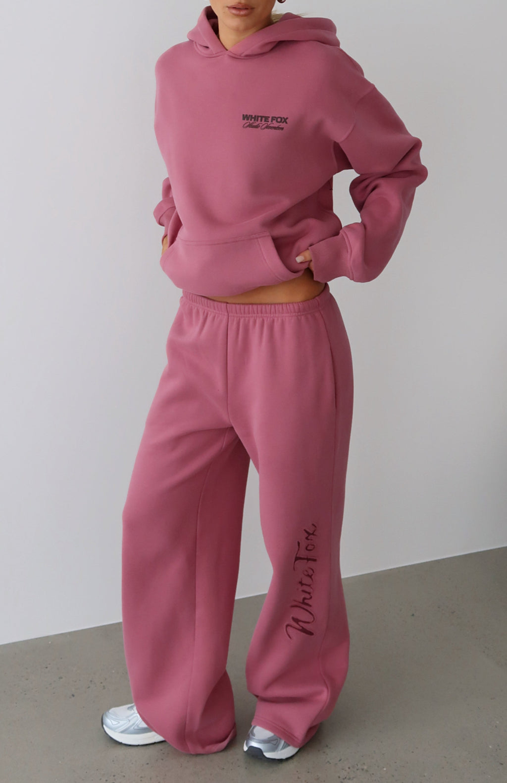 White Fox Studio 17 Tallulah Oversized Hoodie Dusty Plum