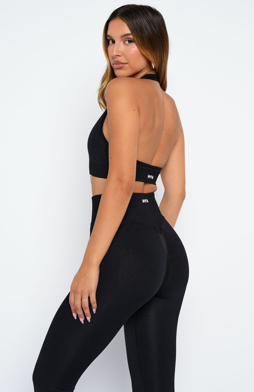 White Fox Pace Seamless Sports Bra Black