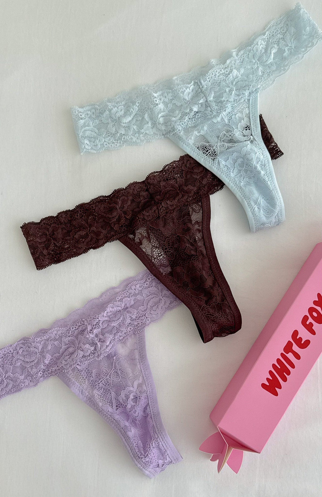 White Fox Heart Strings Underwear Set Chocolate Mix