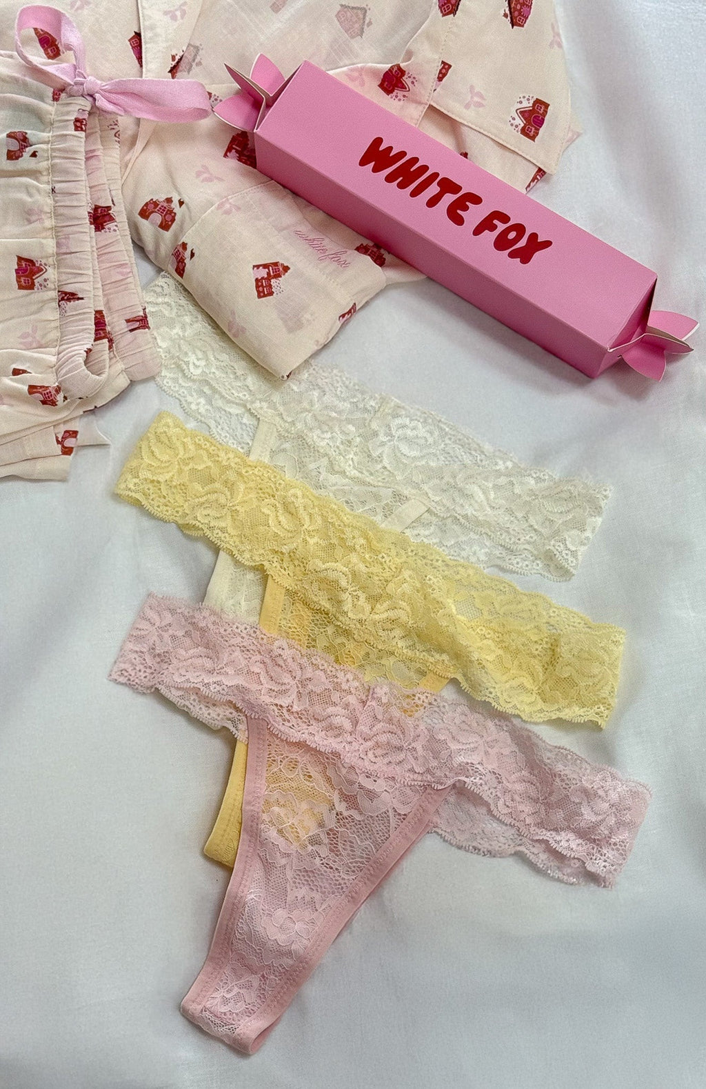 White Fox Heart Strings Underwear Set Pastel Mix