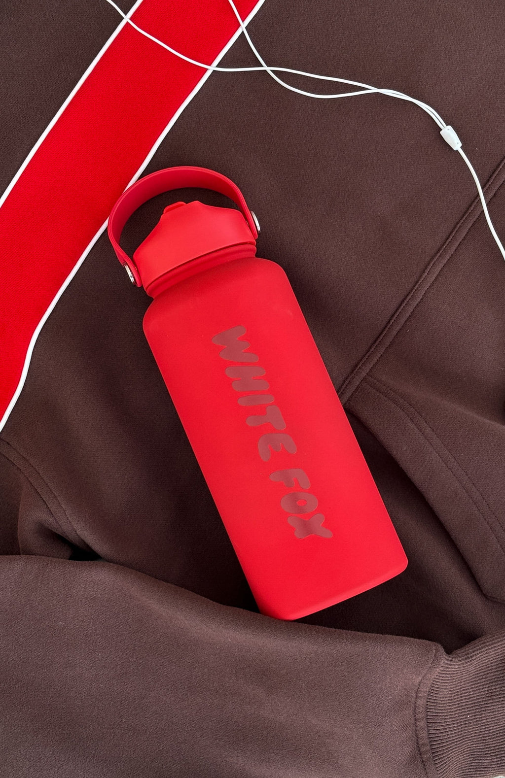 White Fox Staying Hydrated 1L Drink Bottle Red