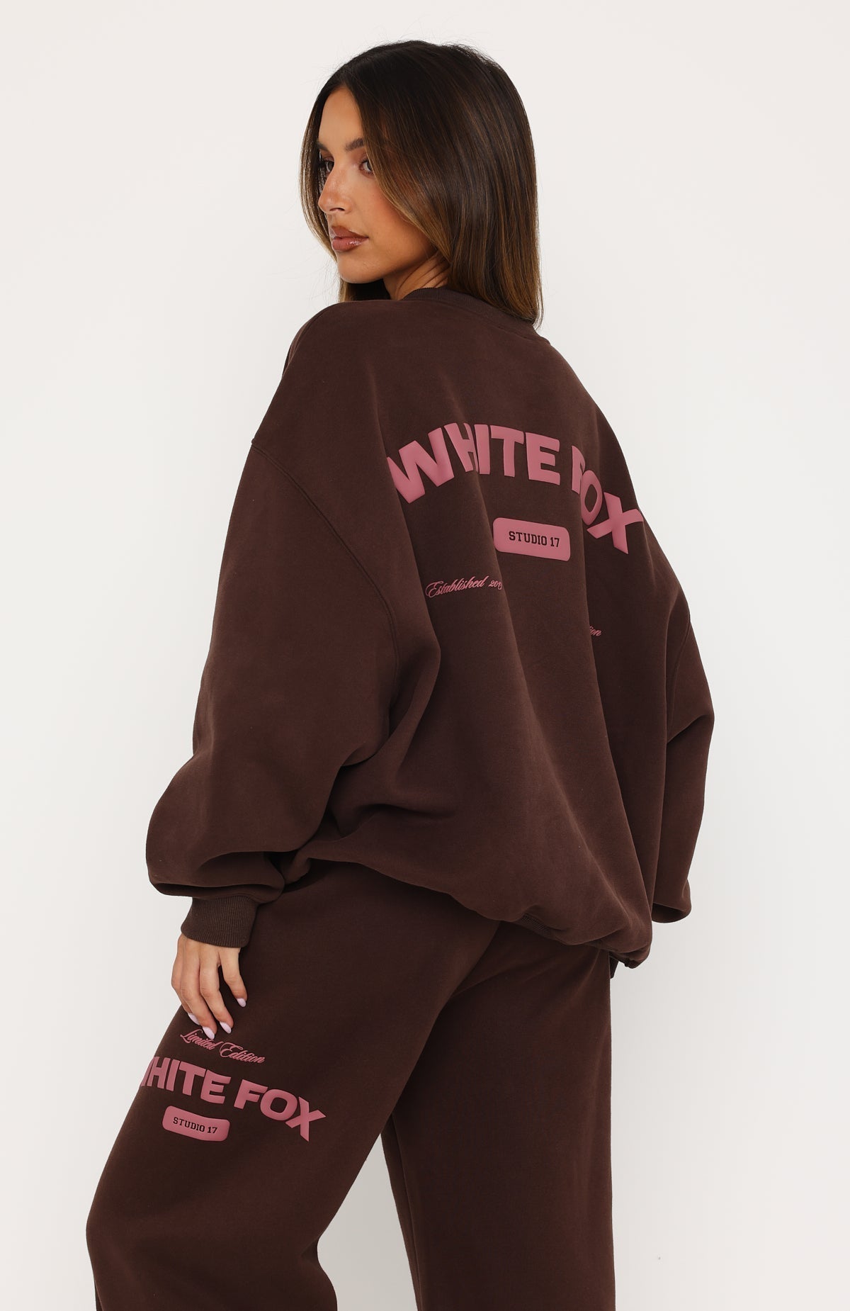 White Fox Studio 17 Raven Oversized Drop Shoulder Sweater Chocolate