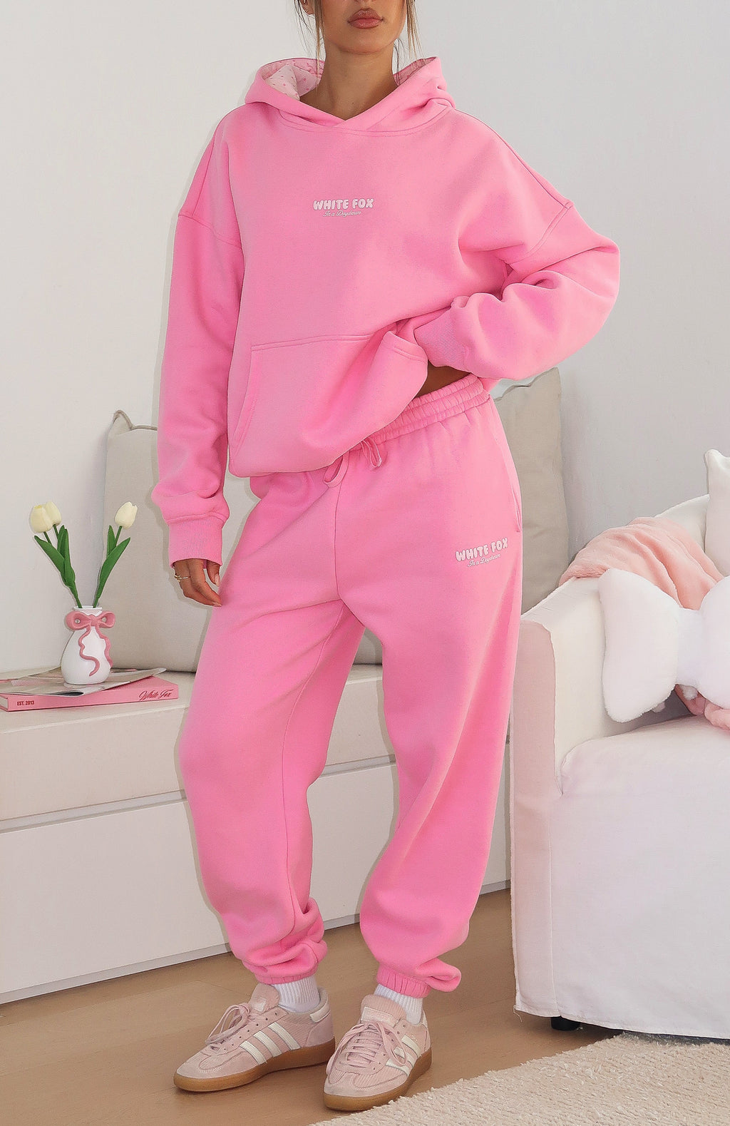 White Fox Daydreamers Nadia Sweatpants Bubblegum