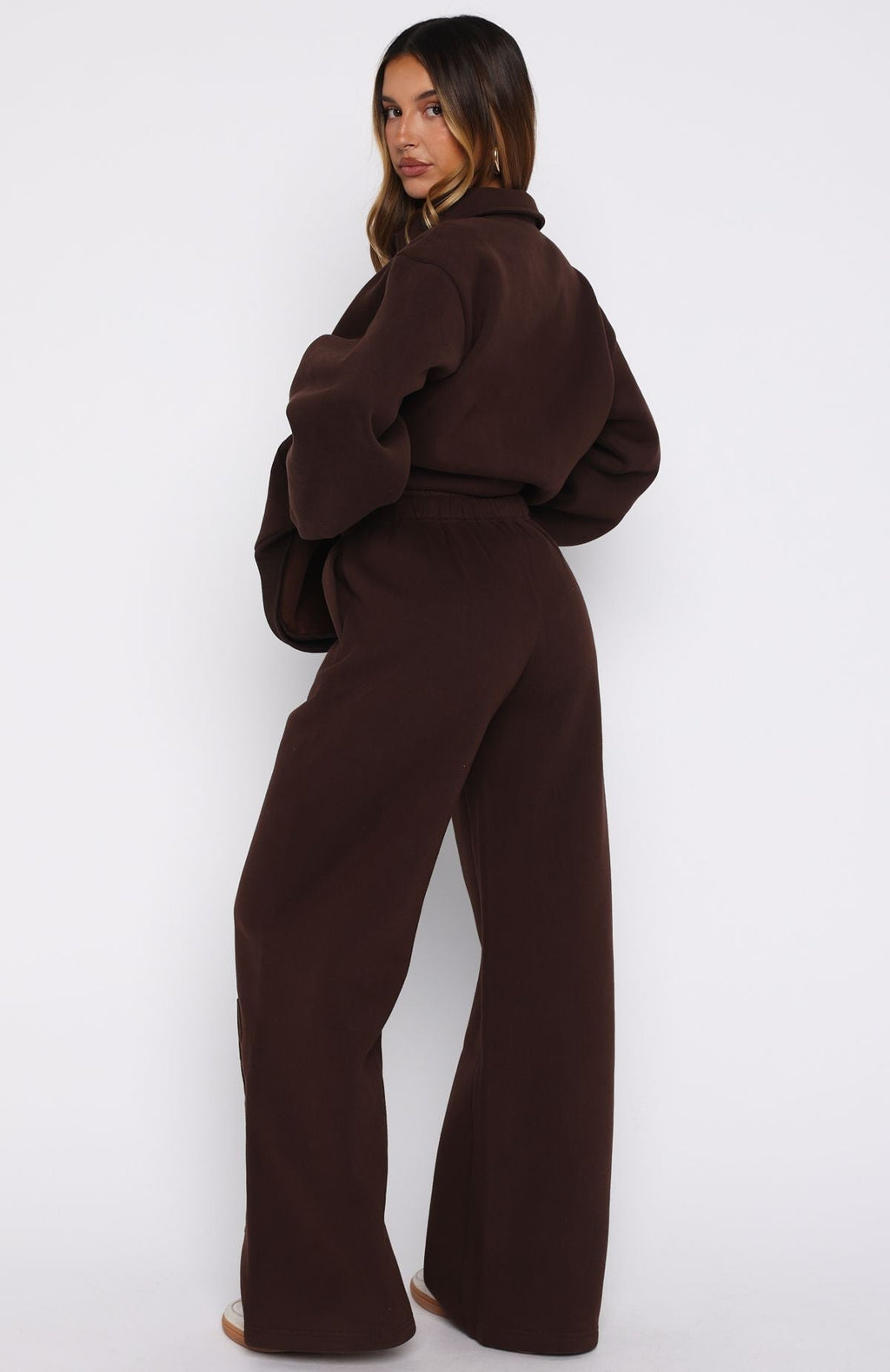 White Fox Chill Moves Wide Leg Sweatpants Chocolate
