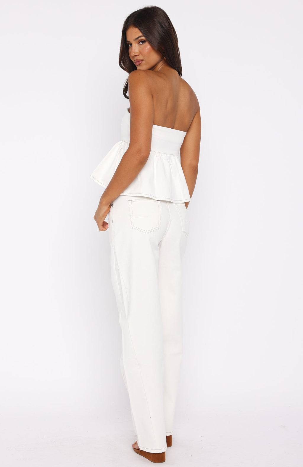White Fox Kiara Mid Rise Barrel Leg Jeans Off White