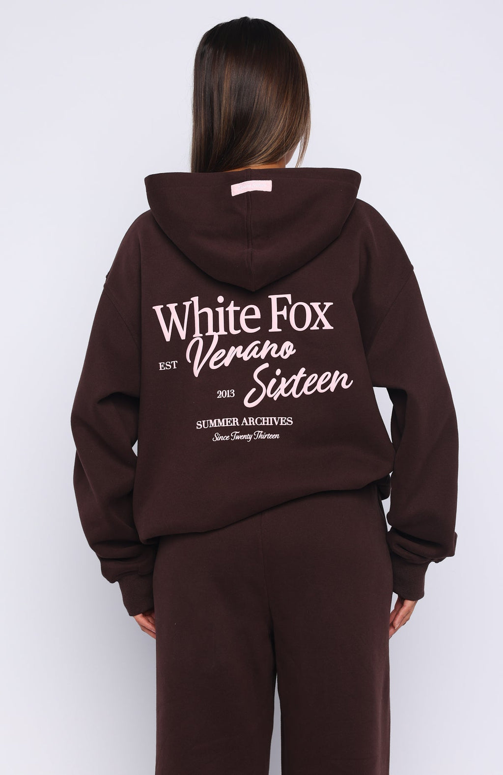 White Fox Verano Sixteen Lilia Oversized Hoodie Chocolate