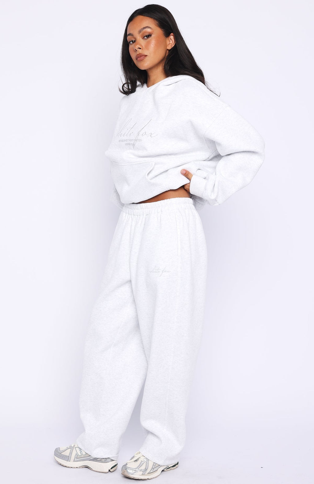 White Fox Know What You Want Barrel Leg Sweatpants Grey Marle