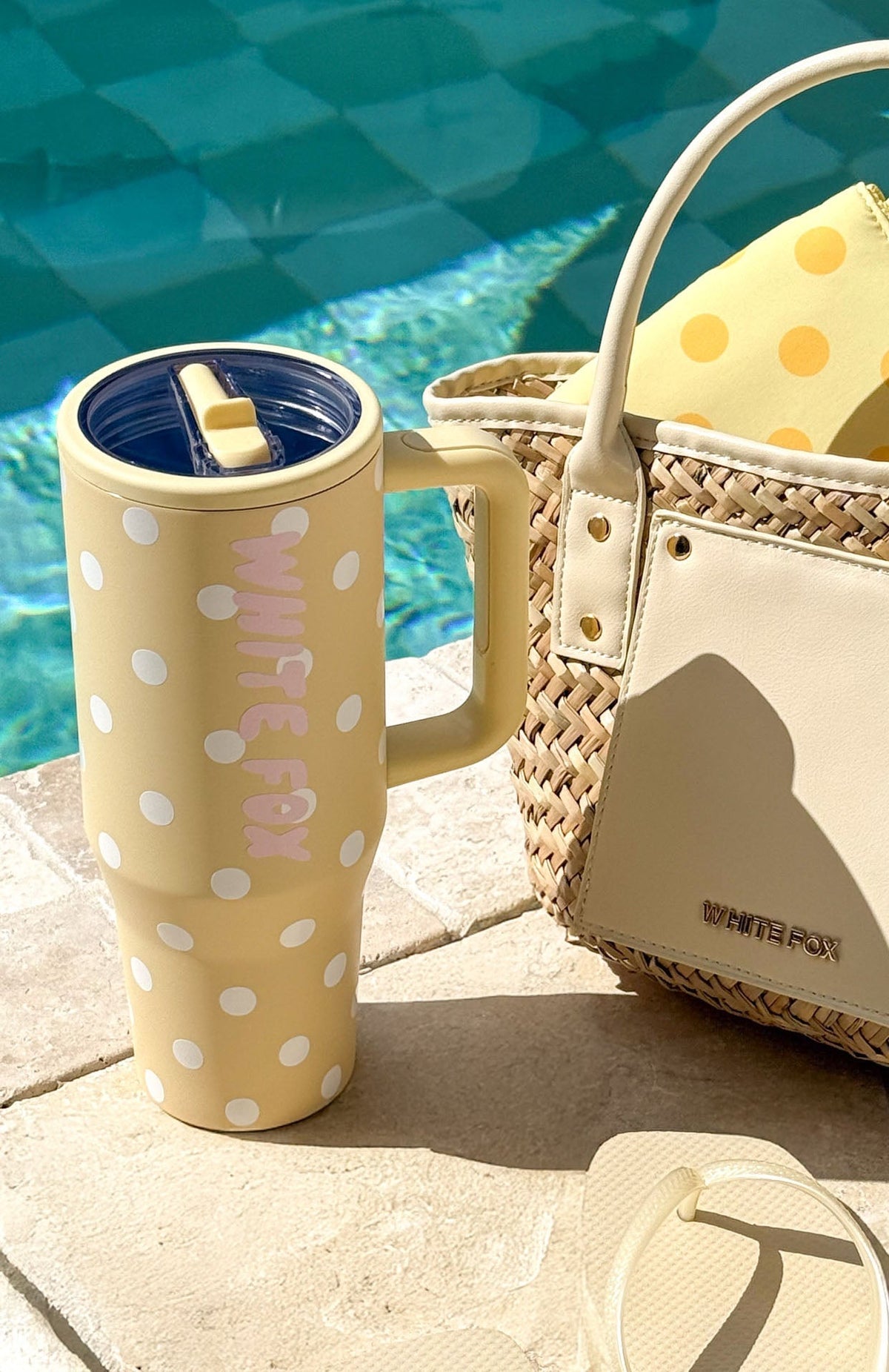 White Fox Colson Drink Bottle 1.2 Litre Lemon Polka Dot