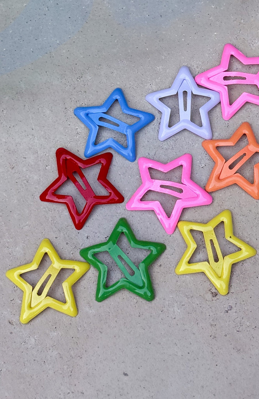 White Fox Dashiell 16 Pack Hair Clips Rainbow