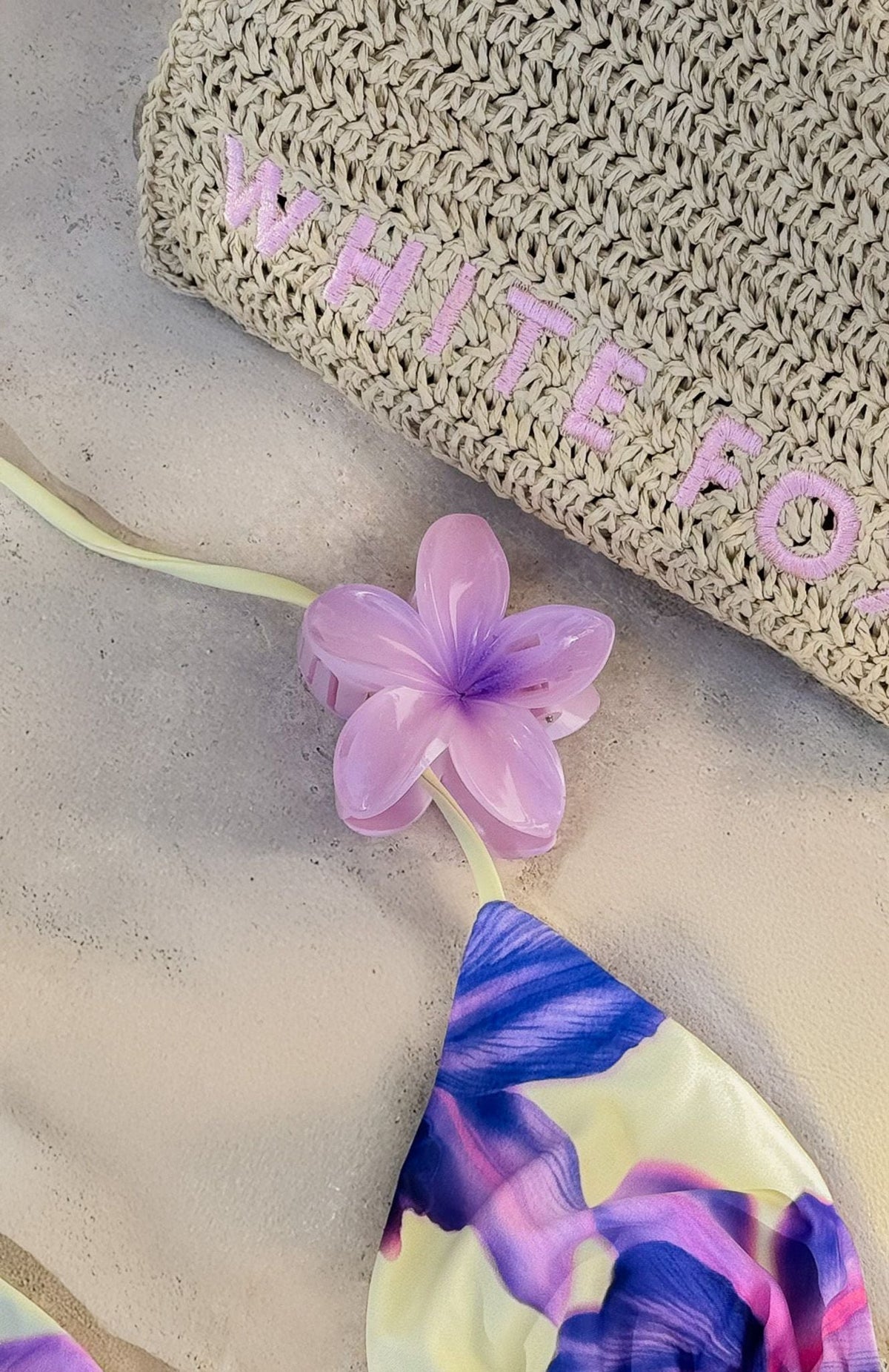 White Fox Floral Charm Hair Clip Lilac