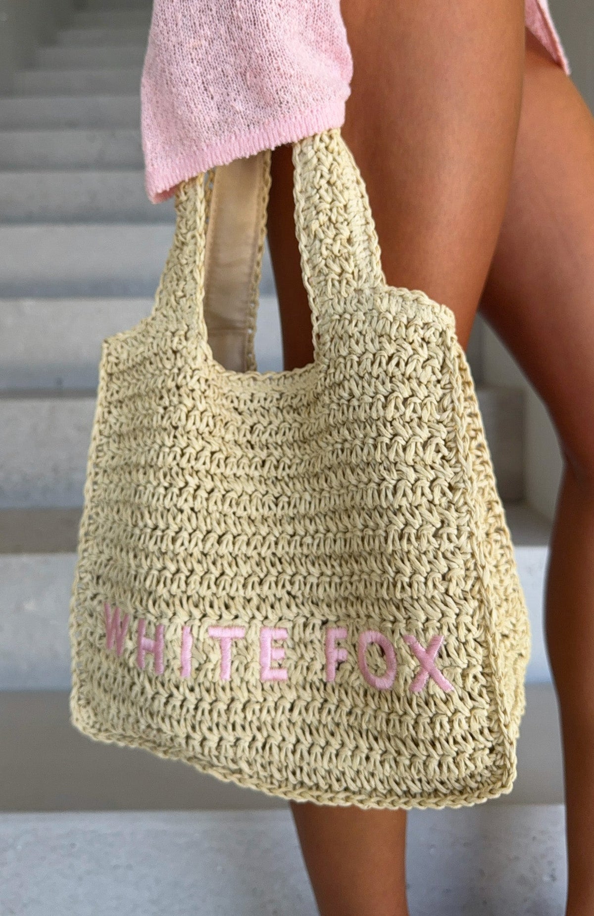 White Fox Tyrus Small Top Handle Bag Natural/Baby Pink