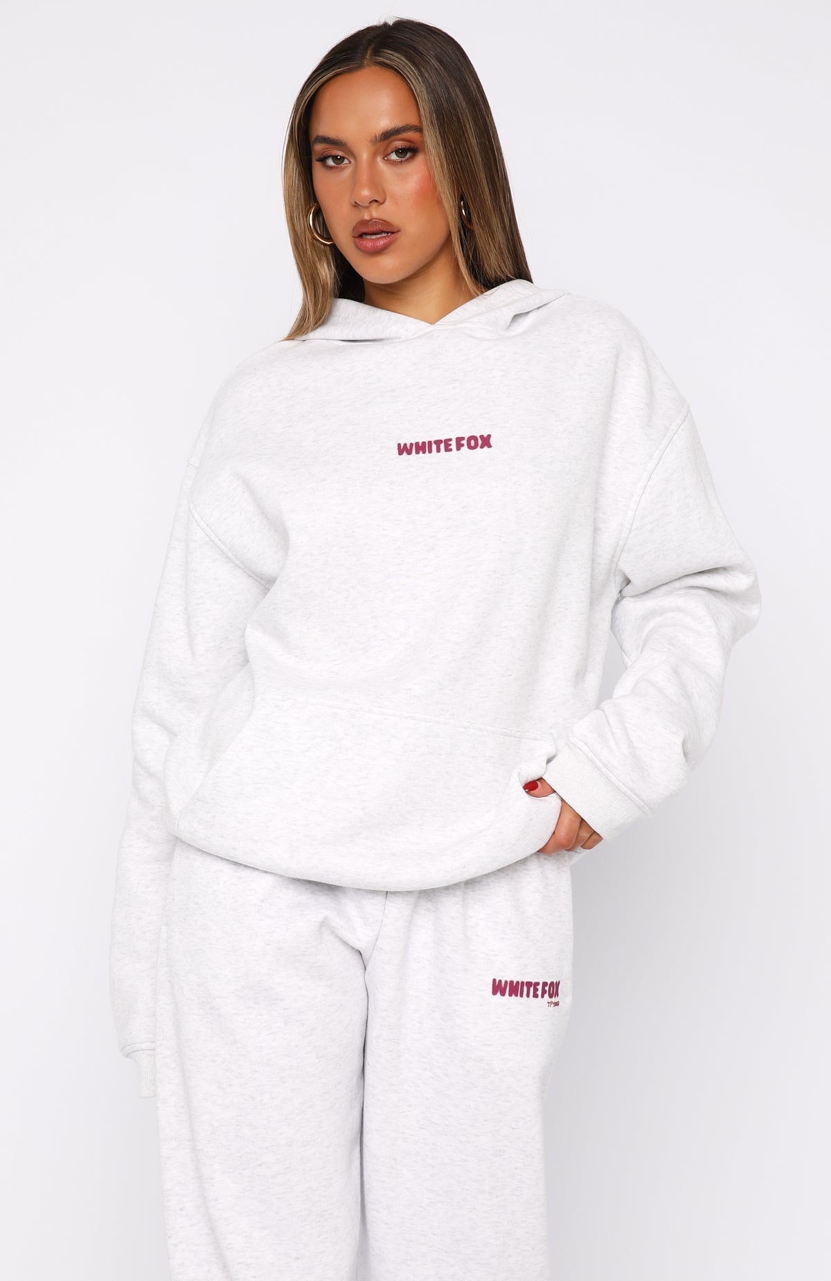White Fox 11th Street New York Or Nowhere Oversized Hoodie Berry Blast