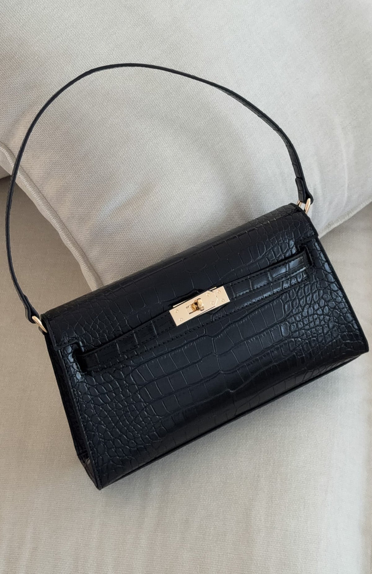 White Fox Jesse Shoulder Bag Black Faux Croc