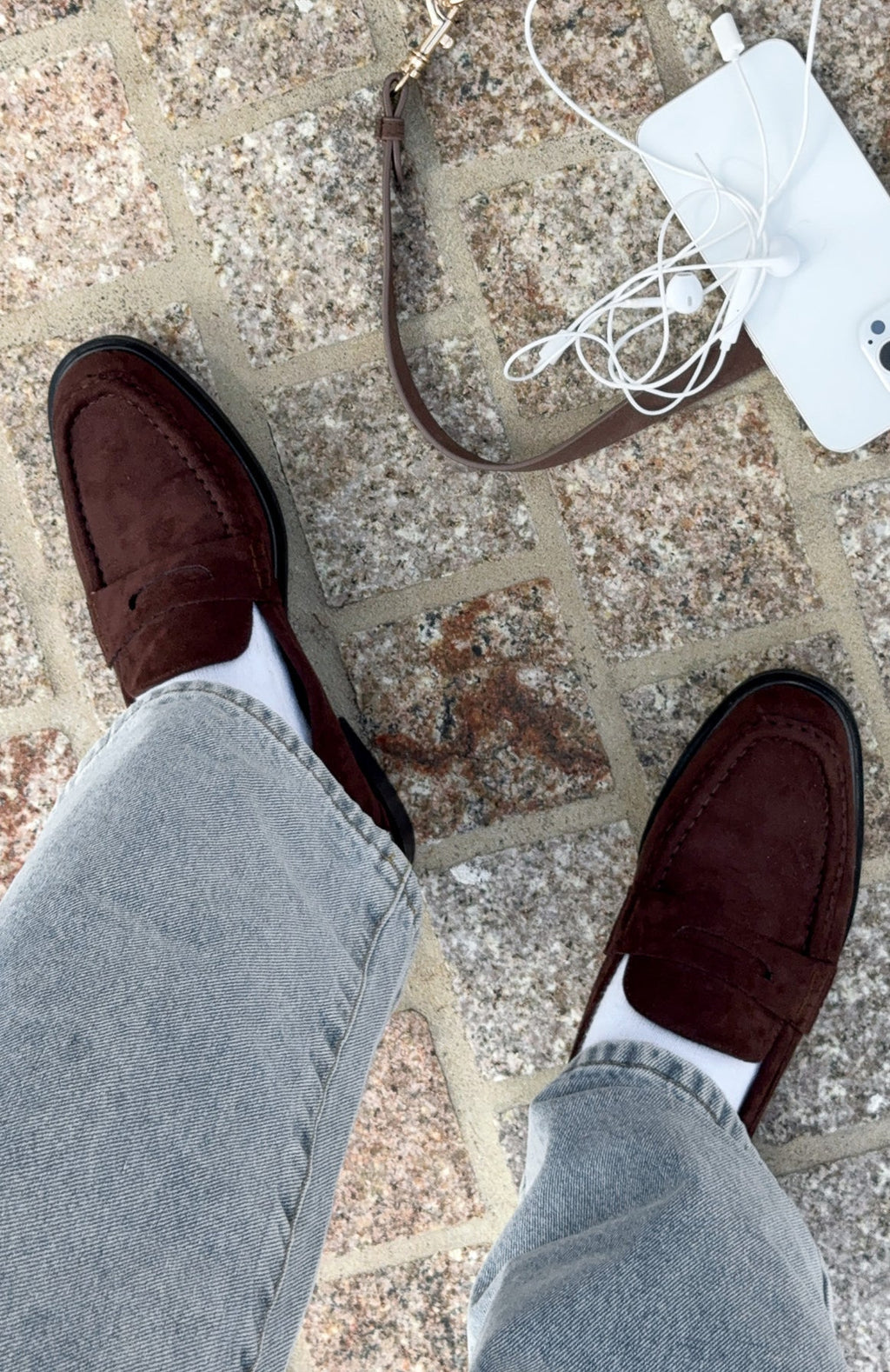 White Fox Judson Loafers Chocolate Faux Suede