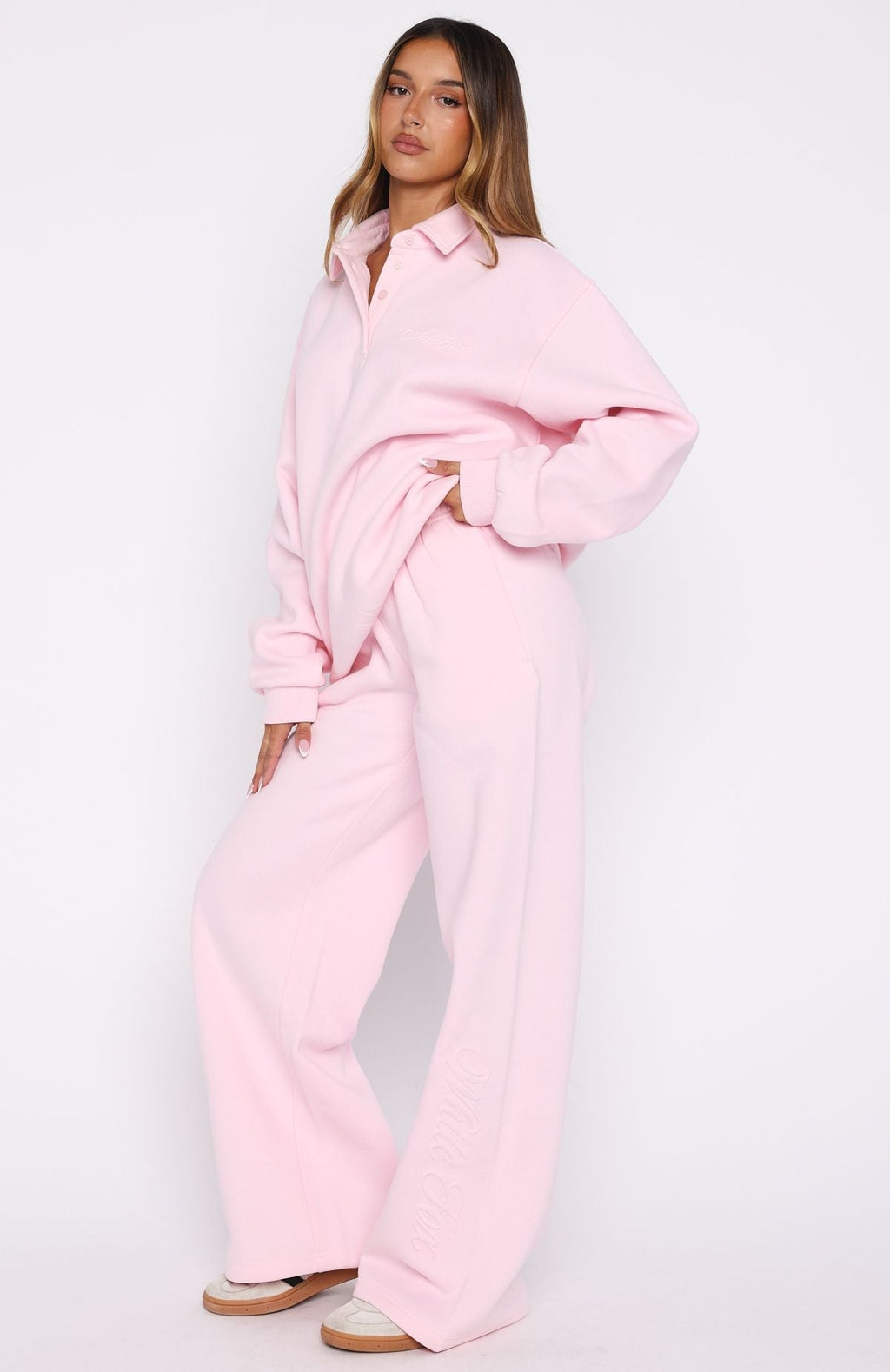 White Fox Chill Moves Wide Leg Sweatpants Pink