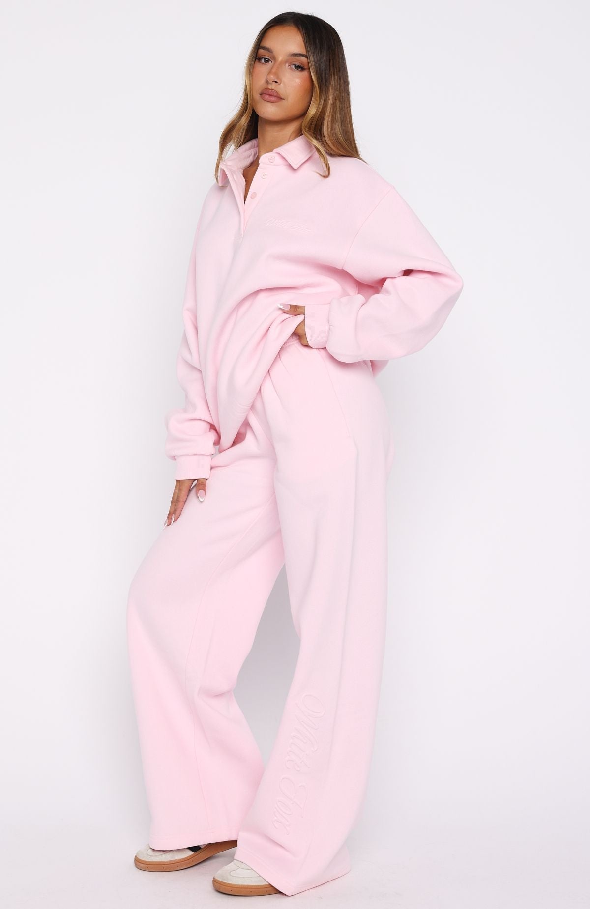 White Fox Chill Moves Wide Leg Sweatpants Pink