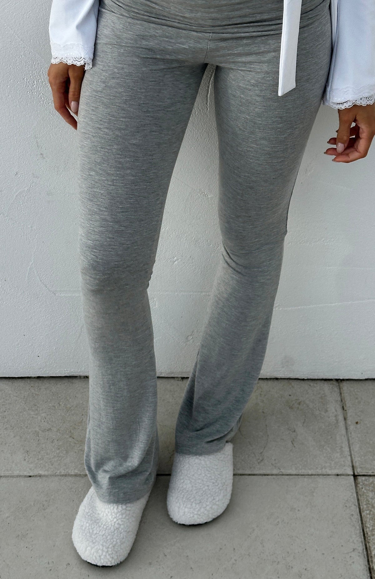 White Fox Ina Slippers Cream Shearling