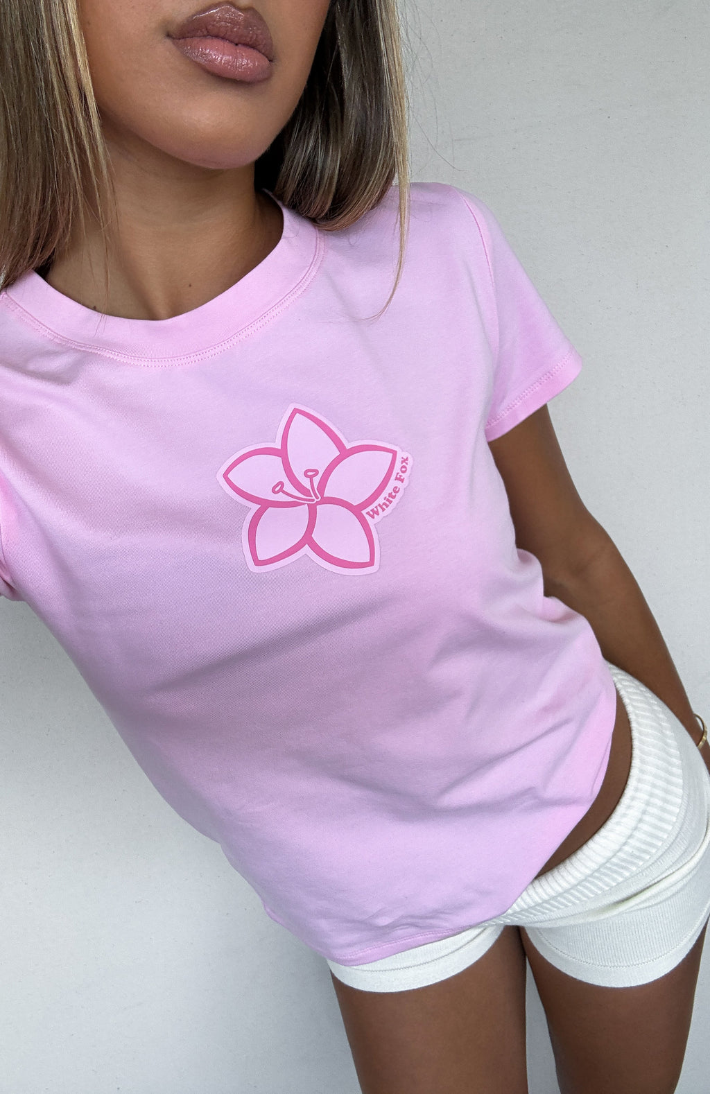White Fox New Moment Relaxed Baby Tee Pink