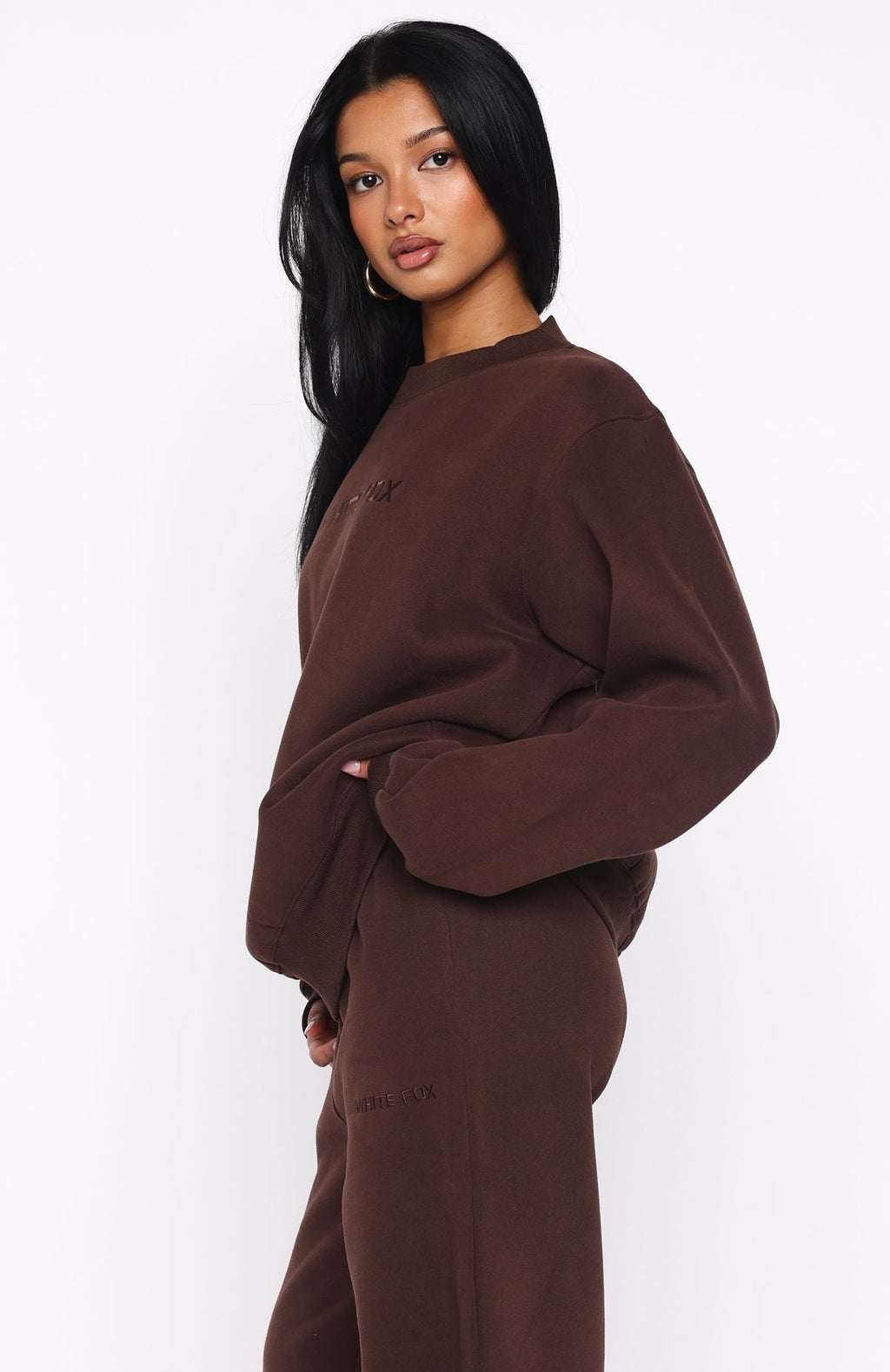 White Fox Stay Lifted Oversized Sweater Bitter Chocolate