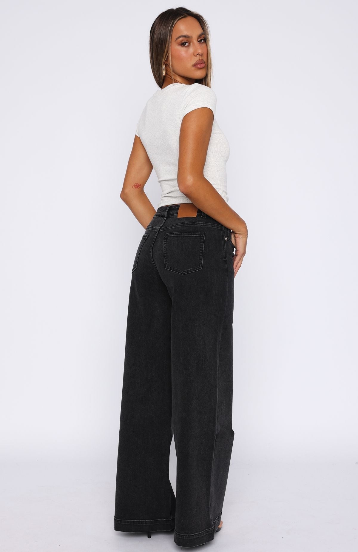 White Fox Elena Low Rise Wide Leg Jeans Black Acid