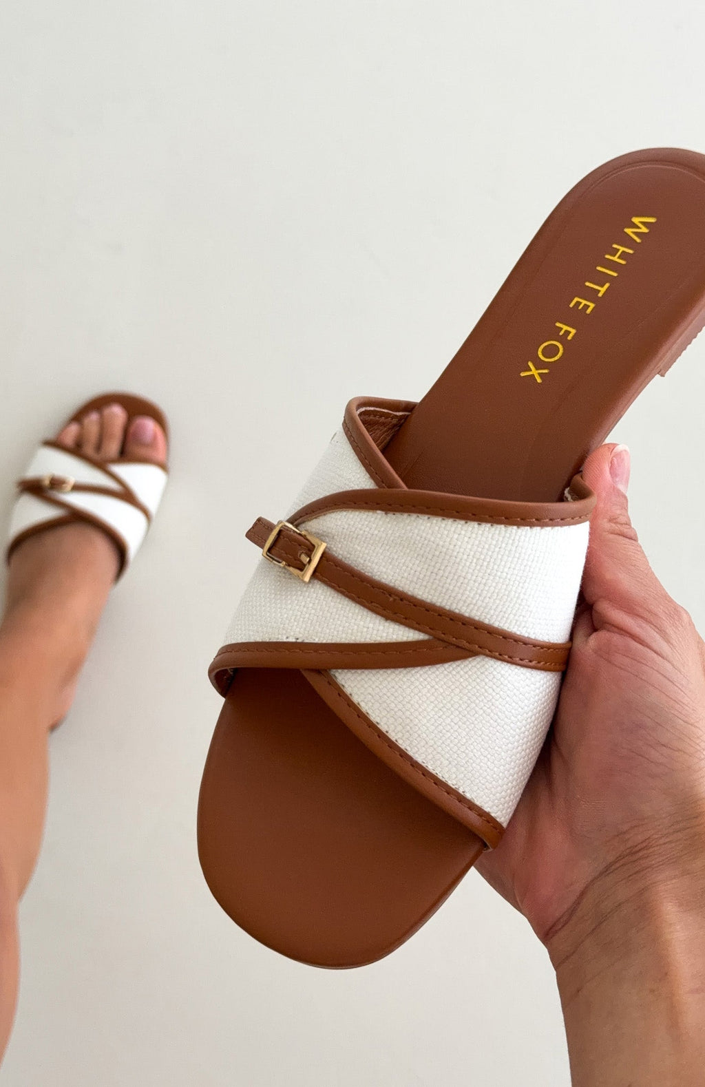 White Fox Pearson Slides Tan